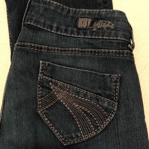 Kut from the Cloth Boot Cut Jeans Size 8